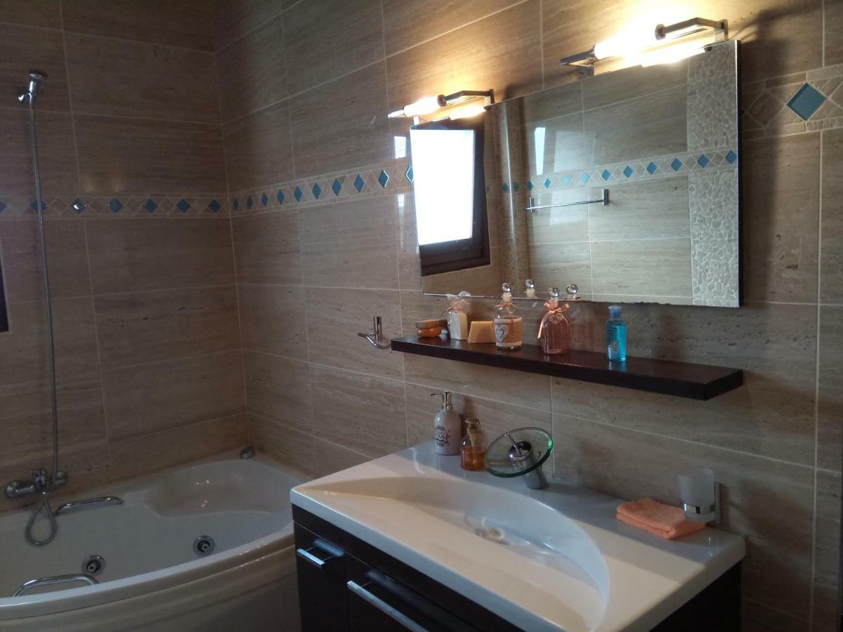 Luxury Villa Thea Volos Exterior foto